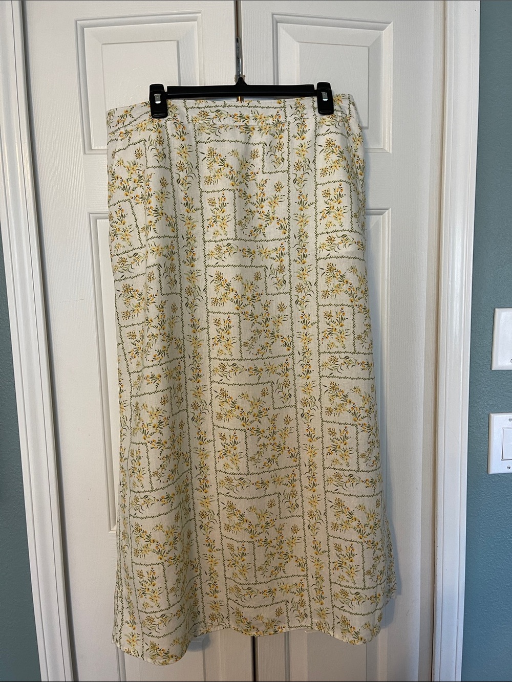 Joie Linen Skirt